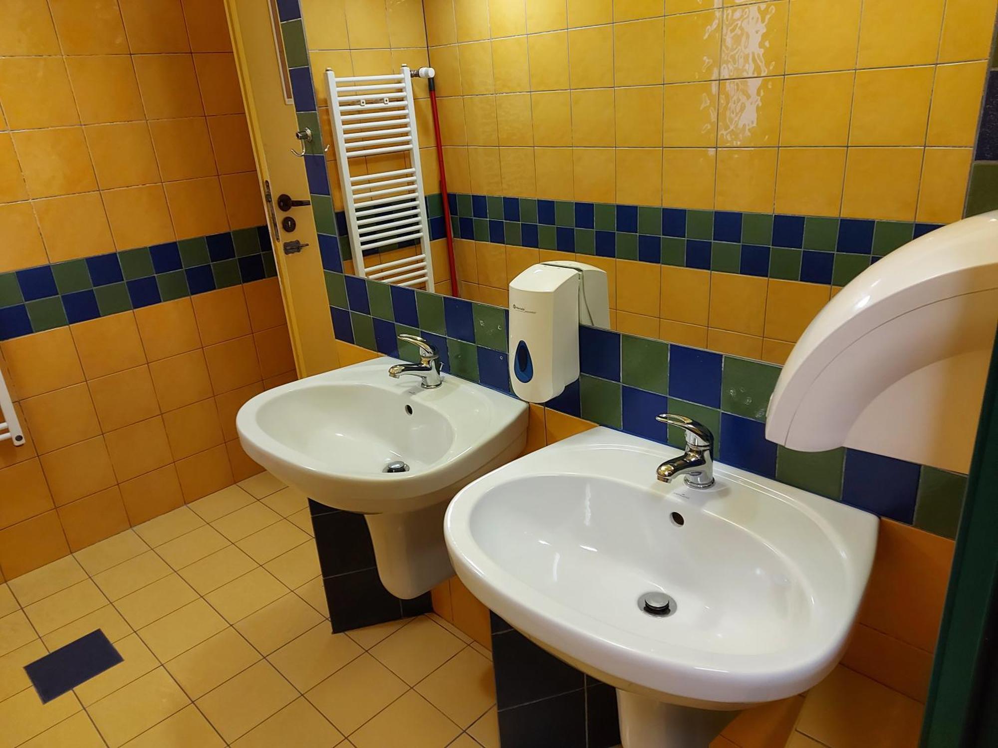 Youth Hostel Podlasie Бялисток Екстериор снимка